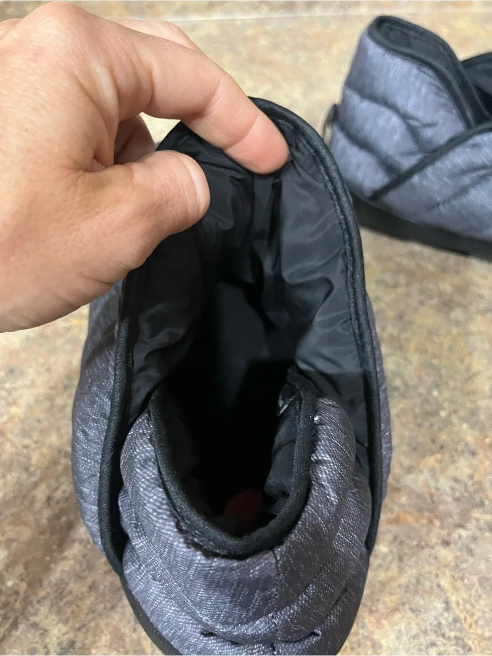 NWT The North Face ThermoBall Traction Bootie Men 10 Gray NF0A3MKHYVF winter